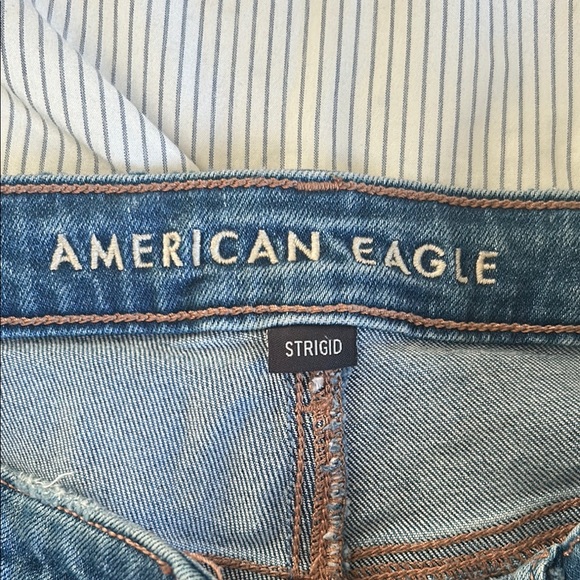 American Eagle Outfitters Men's Blue Distressed Jeans - Picture 2 of 6